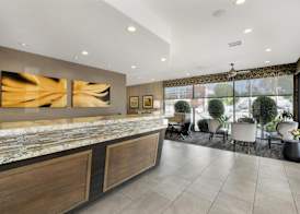 Best Western Plus Carriage Inn 2