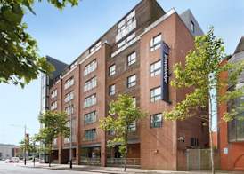Travelodge Swansea Central 4