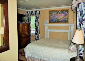 Bellevue Manor 4