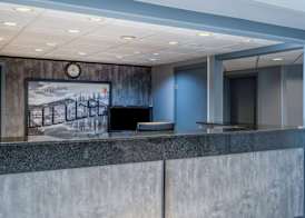 Super 8 by Wyndham Edmonton International Airport 2