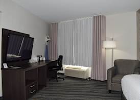 Days Inn by Wyndham Kingston 5