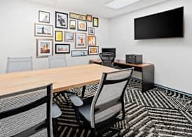 Hyatt House Boston/Burlington 3