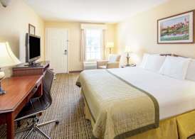 Baymont by Wyndham Dunn 5