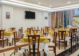 Hotel Embassy Park 4