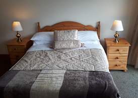 Dingle Harbour Nights - Room Only 2