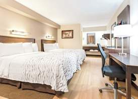 Red Roof Inn PLUS+ Mt Pleasant - Patriots Point 4
