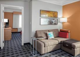 TownePlace Suites by Marriott Gainesville 5