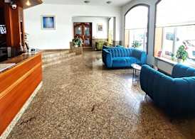 Hotel Avion 3