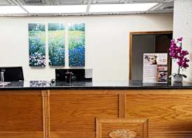 Deluxe Inn Wytheville 2