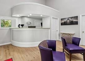 Econo Lodge Inn & Suites Cayce I-26 Airport 2
