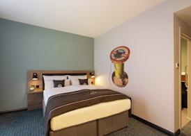 Holiday Inn - the niu, LOOM MANCHESTER NORTH by IHG 2