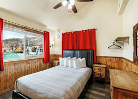 Yellowstone Riverside Cottages 5