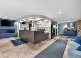 AmericInn by Wyndham Delafield-Milwaukee 2