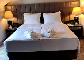 Eventhotel Pyramide 5
