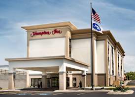 Hampton Inn St. Joseph 2