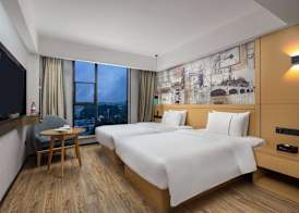 Ramada Encore by Wyndham Guilin Wanfu 5