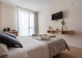 Limehome Barcelona Carrer de Besalú 82 4