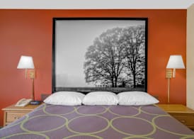 Super 8 by Wyndham Christiansburg/Blacksburg Area 5