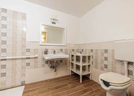 Giulio Cesare 14, Residence 4