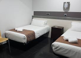Hostal Levante Barcelona 4