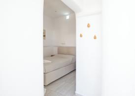 Agia Anna Beachfront Boutique 5