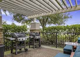 Home2 Suites by Hilton St. Simons Island 2
