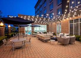 DoubleTree by Hilton Chicago Midway Airport 4