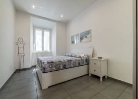 GuestHost - Porta Pia & Villa Torlonia Apartment with Balcony 5