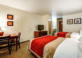 Comfort Inn Fontana 4