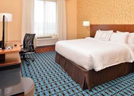 Fairfield Inn & Suites by Marriott Warrensburg 3