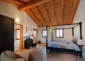 Tenuta Aganis 4