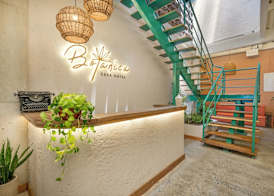 Botánica Hotel Manila by HOUSY 2