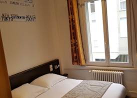 Hôtel Au Spatial 5