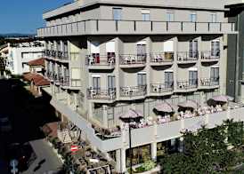 Hotel Dei Cesari - Fronte Mare - Breakfast XXL fino alle 12 3