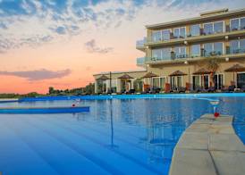 LAGUNA HOLIDAY RESORT 5