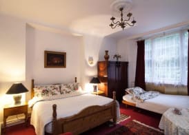 Dawson Place, Juliette's Bed and Breakfast 3