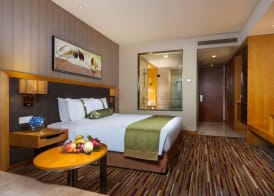 Crowne Plaza SHANGHAI JINXIU by IHG 4