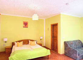 Hotel-Pension Am Mühlberg 5