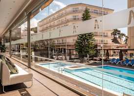 The Place Mariner by ALEGRIA Adults Only 3