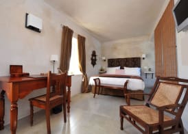 Hotel Boutique V - by Grupo Tribu 4