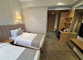 Hotel Mumbai House Mindspace Malad 5