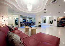 Ramada Resort by Wyndham Golden Beach 3