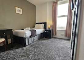 The Strand Hotel 5