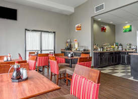 COMFORT INN 3