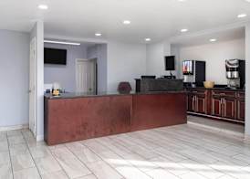 Super 8 by Wyndham Portsmouth - Norfolk 2