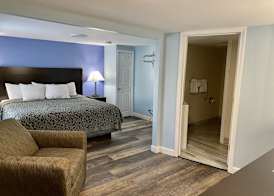 Beacon Inn & Suites 5