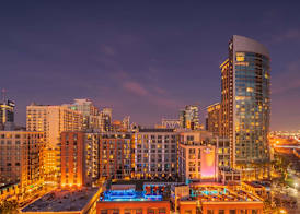 Hilton San Diego Gaslamp Quarter 2
