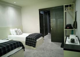 Chomm House 3
