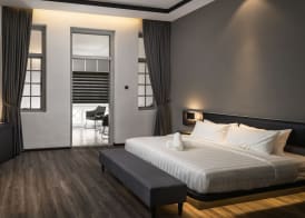 Modern Hotel Georgetown 2
