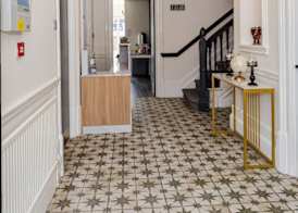 Woodford Hotel 4